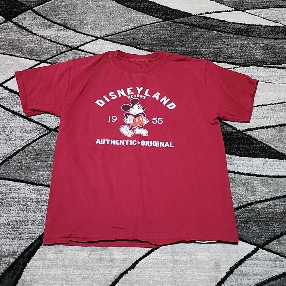 DISNEYLAND RESORT 1955 MICKEY MOUSE AUTHENTIC UNISEX MAROON CREW-NECK TEE-SHIRT